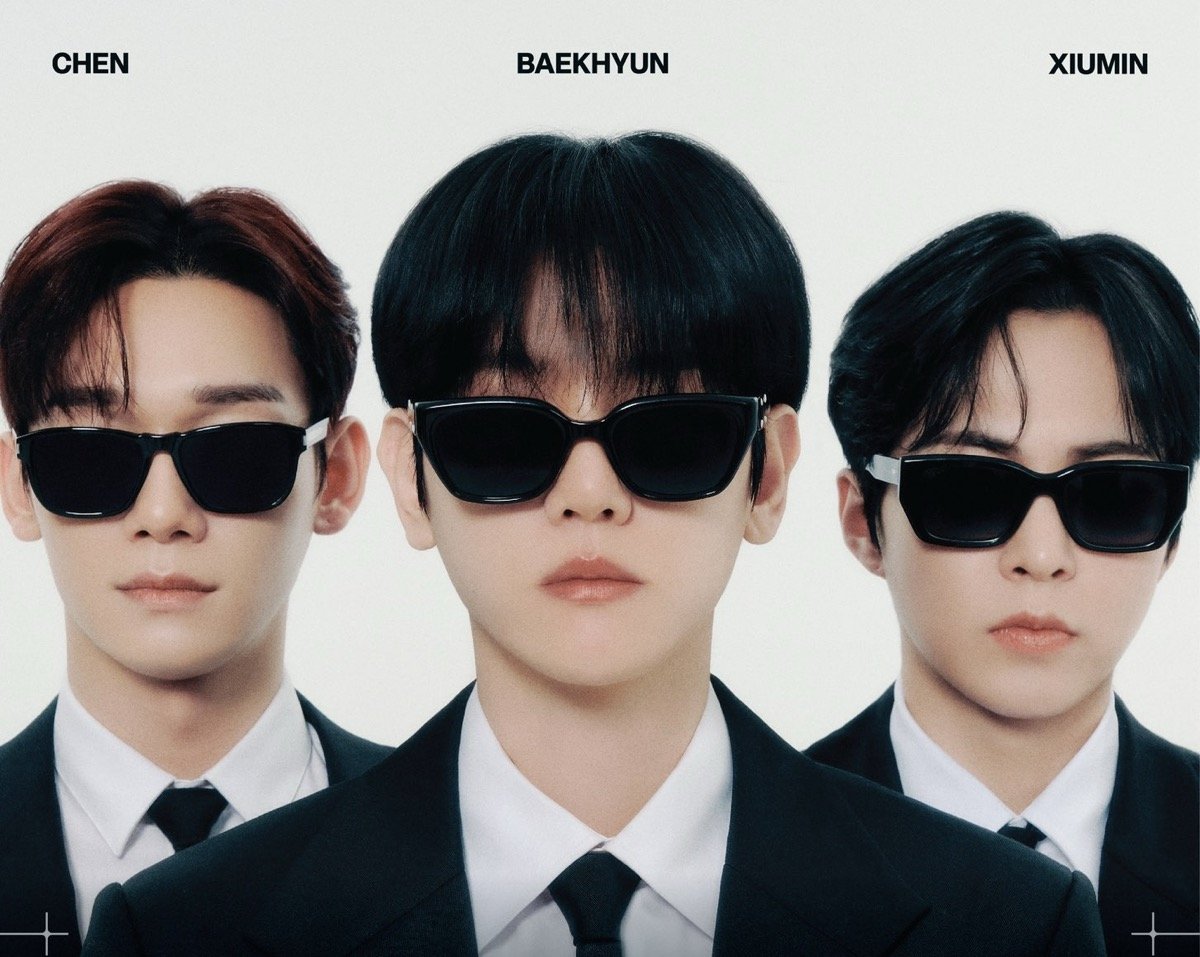 EXO-CBX kembali ke Jepang untuk 'GET, SET, GO!' pertemuan penggemar setelah enam tahun EXO-CBX kembali ke Jepang untuk 'GET, SET, GO!' pertemuan penggemar setelah enam tahun