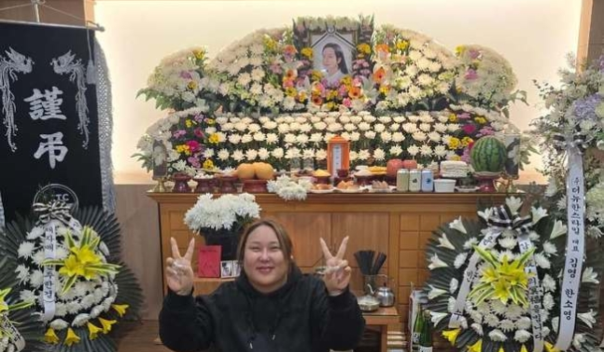 Poongja Memberikan Penghormatan kepada Mendiang Lee Hee Chul: “Ayo Bertemu Lagi”