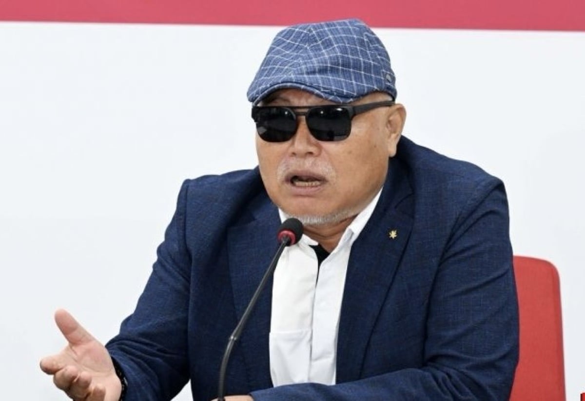 Kim Heung Gook mendukung kerusuhan: “Ini adalah kebebasan berekspresi mereka” Kim Heung Gook mendukung kerusuhan: “Ini adalah kebebasan berekspresi mereka”