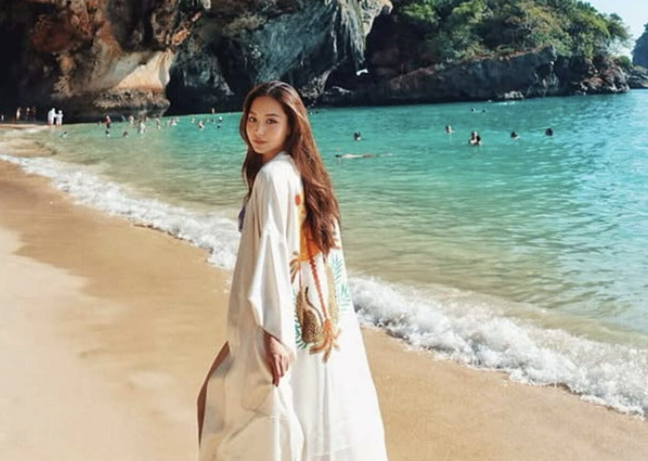 Kim Hee Jung, Keponakan Aktor Won Bin, mengungkap tubuh Bikini yang menakjubkan dengan berat 43kg Kim Hee Jung, Keponakan Aktor Won Bin, mengungkap tubuh Bikini yang menakjubkan dengan berat 43kg