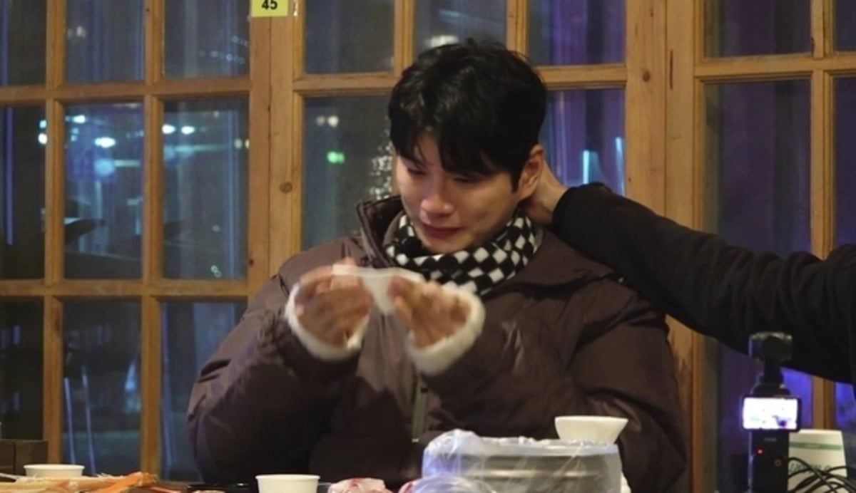 Lee Yi Kyung “Yoo Jae Suk Make Me Who Are” menangis saat dia mengungkapkan rasa terima kasihnya