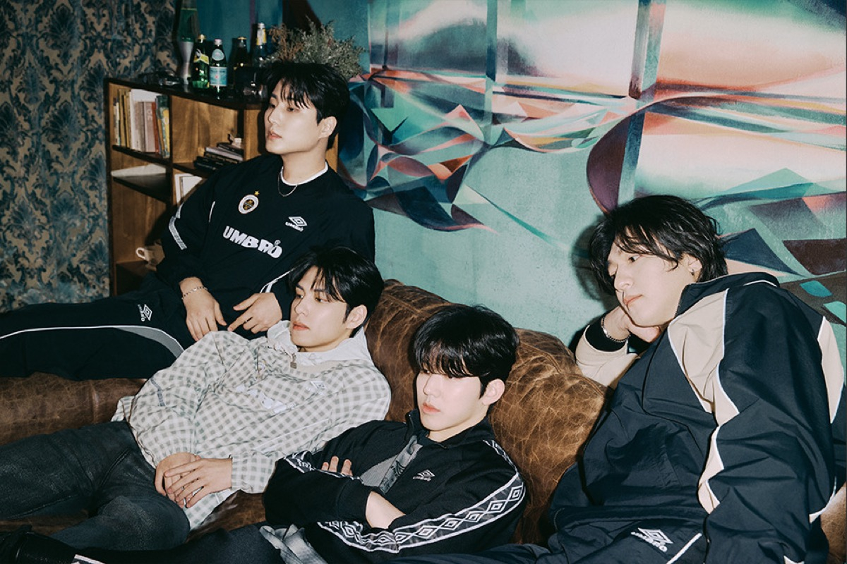 Day6 Bergabung dengan Umbro sebagai Duta Merek Baru untuk Kampanye 'Stand By Me'
