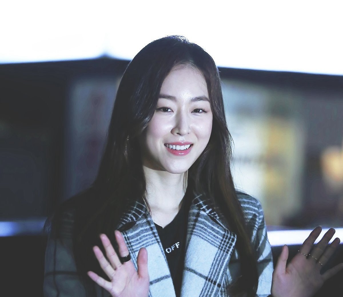 Seo Hyun Jin berubah menjadi dokter kandungan dalam drama roman baru 'Love Me'