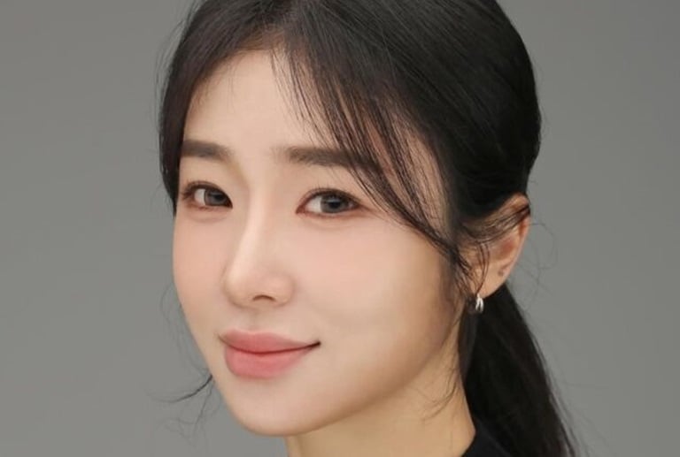 Instruktur yoga terkenal Lee Yoo Joo, dari 'Infinite Challenge' berlalu di 35