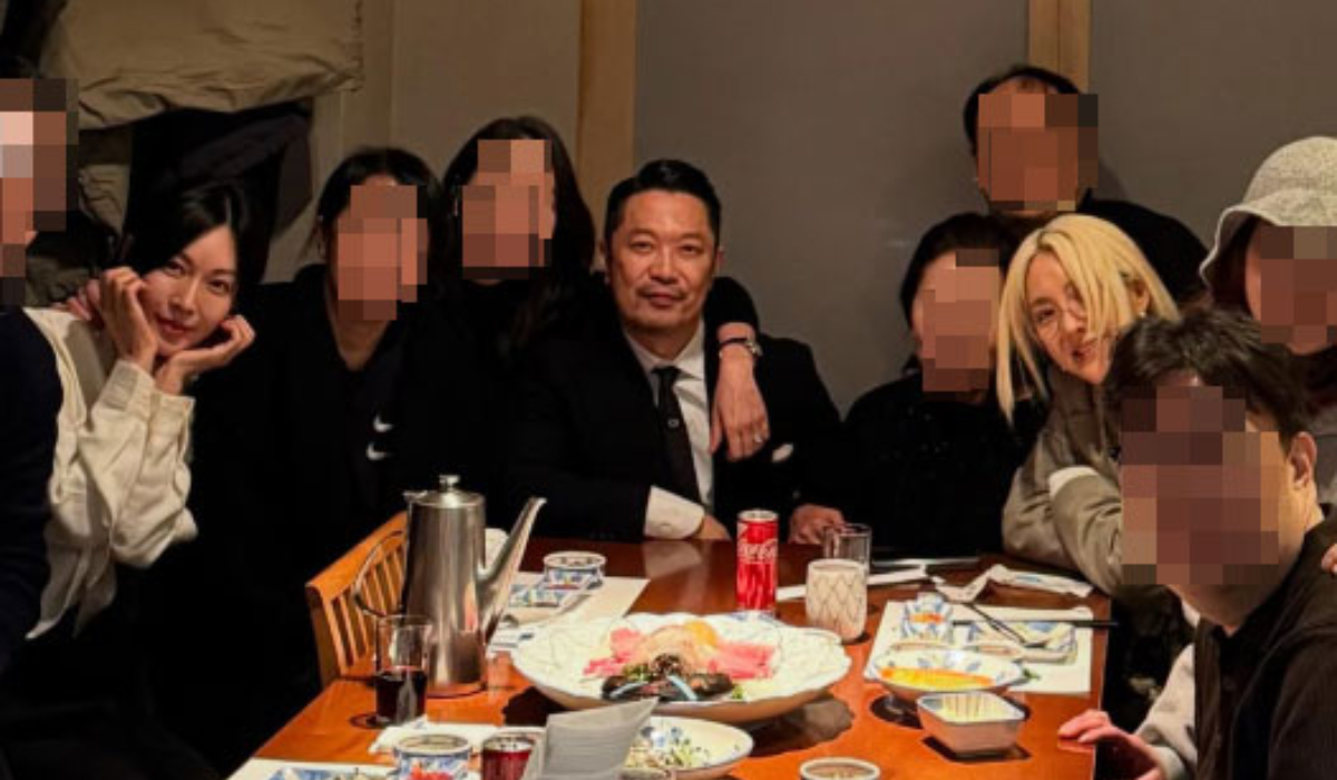 Kim So Yeon dan Bada menghadiri peringatan Lee Eun Joo untuk tahun ke -20