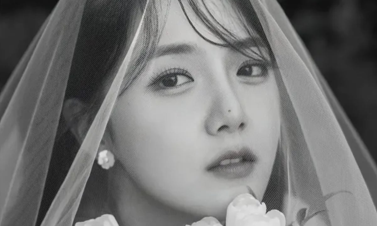 Aktris kang eun bi mengumumkan pernikahannya dengan teman 17 tahun Aktris kang eun bi mengumumkan pernikahannya dengan teman 17 tahun