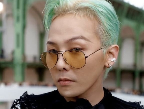 G-Dragon menyatakan keberangkatan dari 'hari baik' dan menggoda musik baru G-Dragon menyatakan keberangkatan dari 'hari baik' dan menggoda musik baru