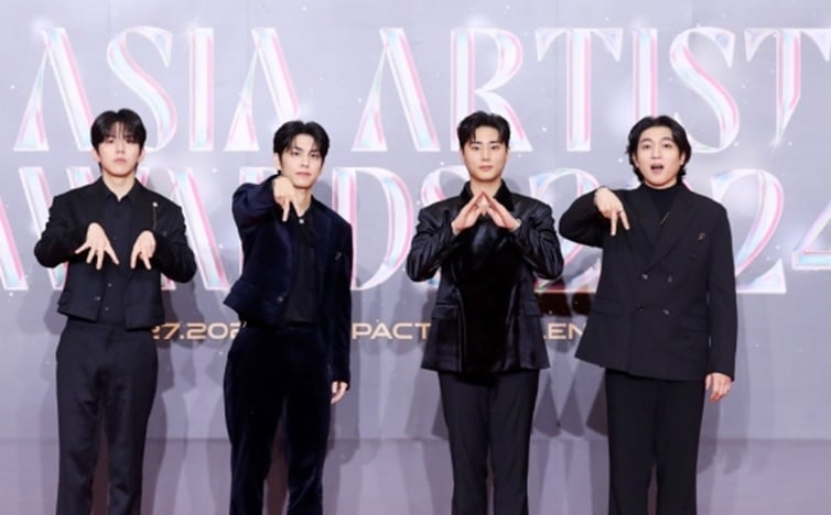 Day6 menjual stadion, sekarang menuju ke arena senam untuk konser encore