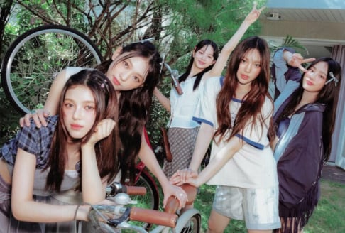 Bang Si Hyuk, NewJeans, Danielle, Haerin, Hyein, Hanni, Minji