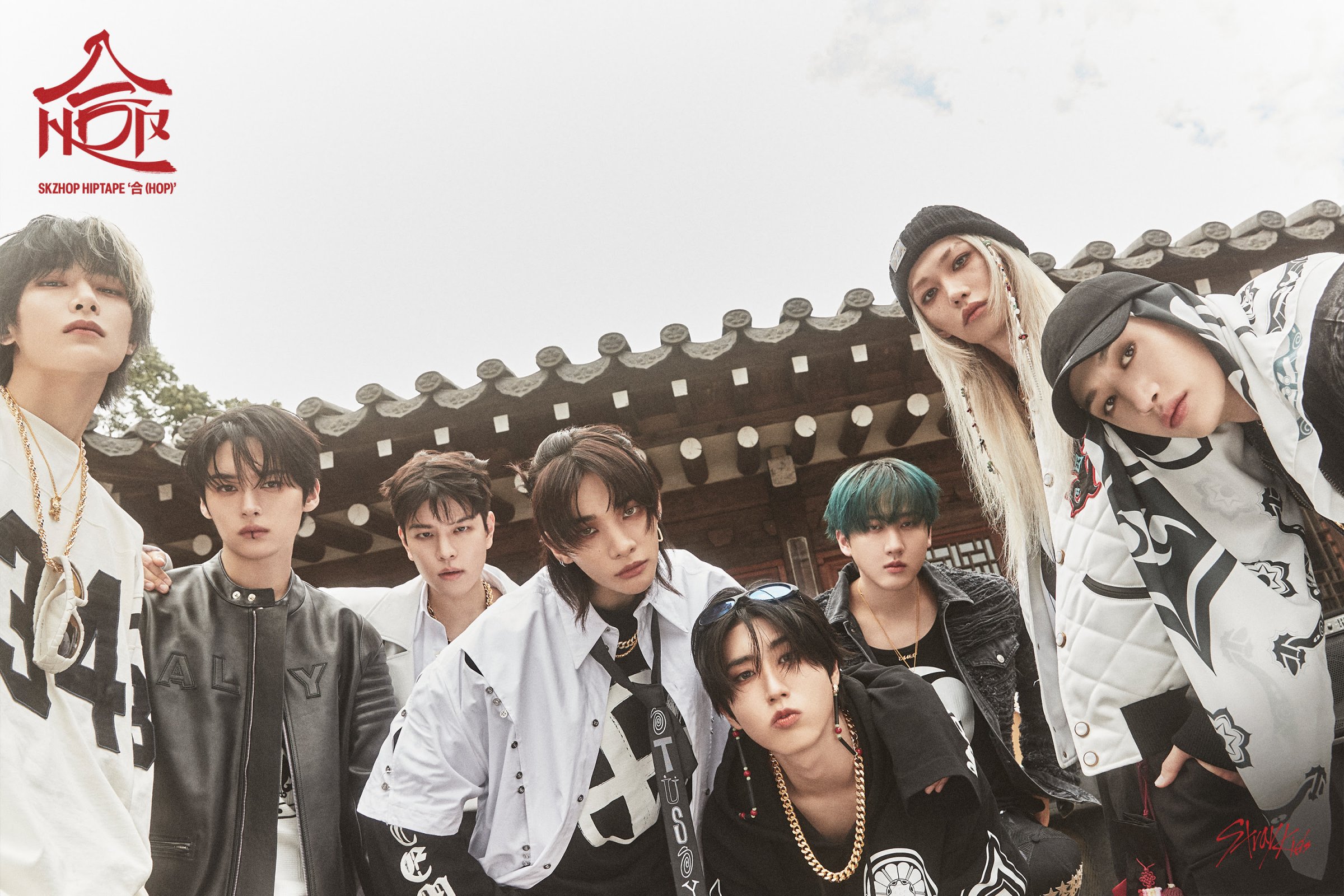 Kids Stray sekarang adalah artis K-pop dengan album emas bersertifikat paling RIAA