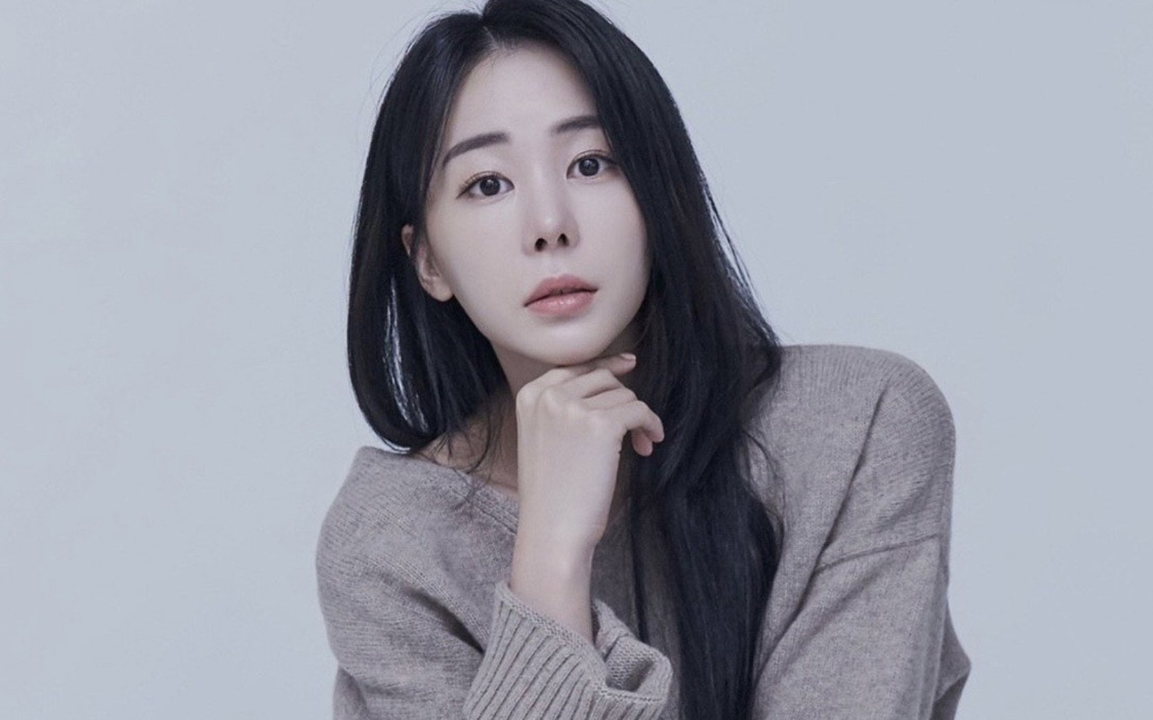 Anggota Hari Gadis Asli Hwang Ji Sun membuat comeback ke industri hiburan