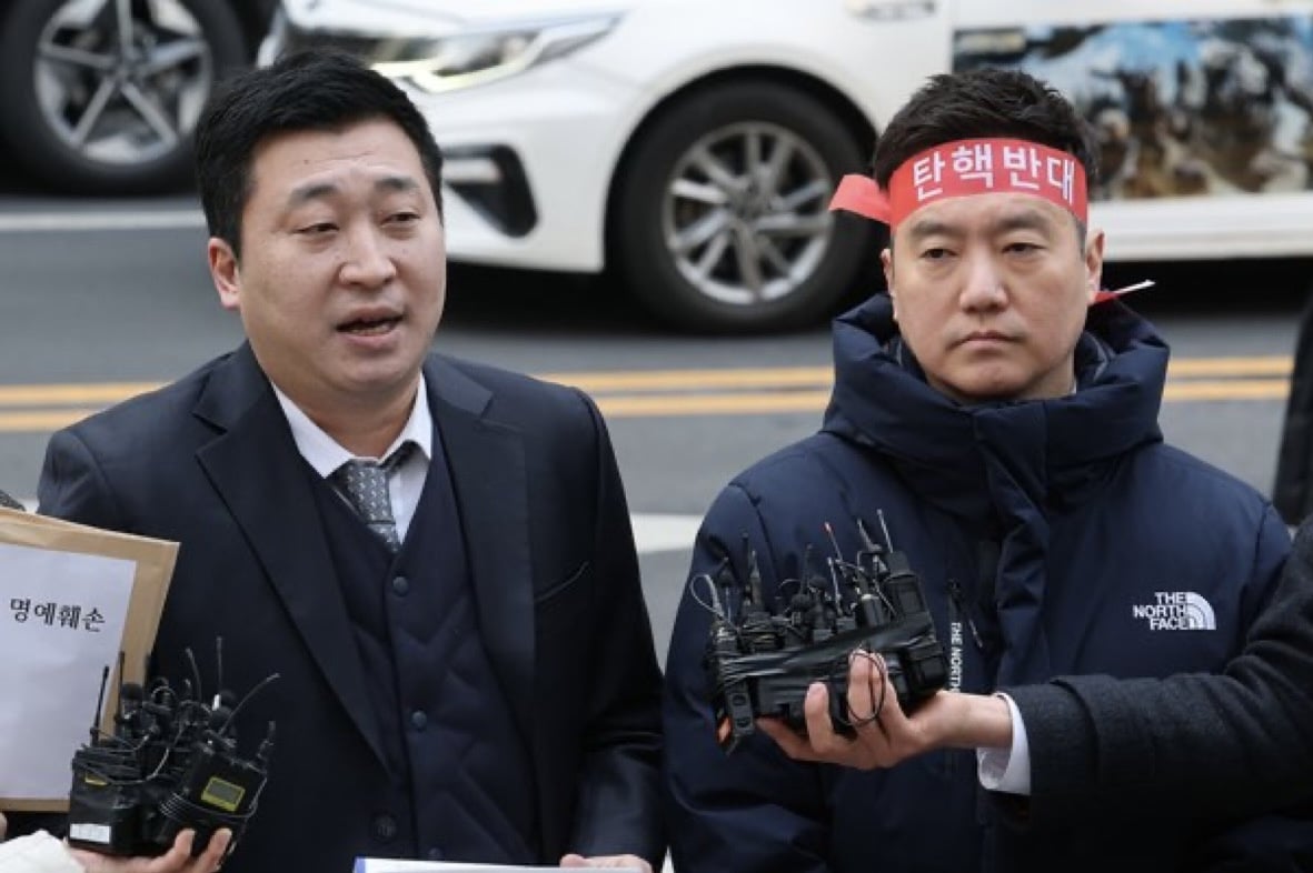 Keluarga Kim Sae Ron mengadakan konferensi pers di tengah kontroversi politik yang tidak terduga