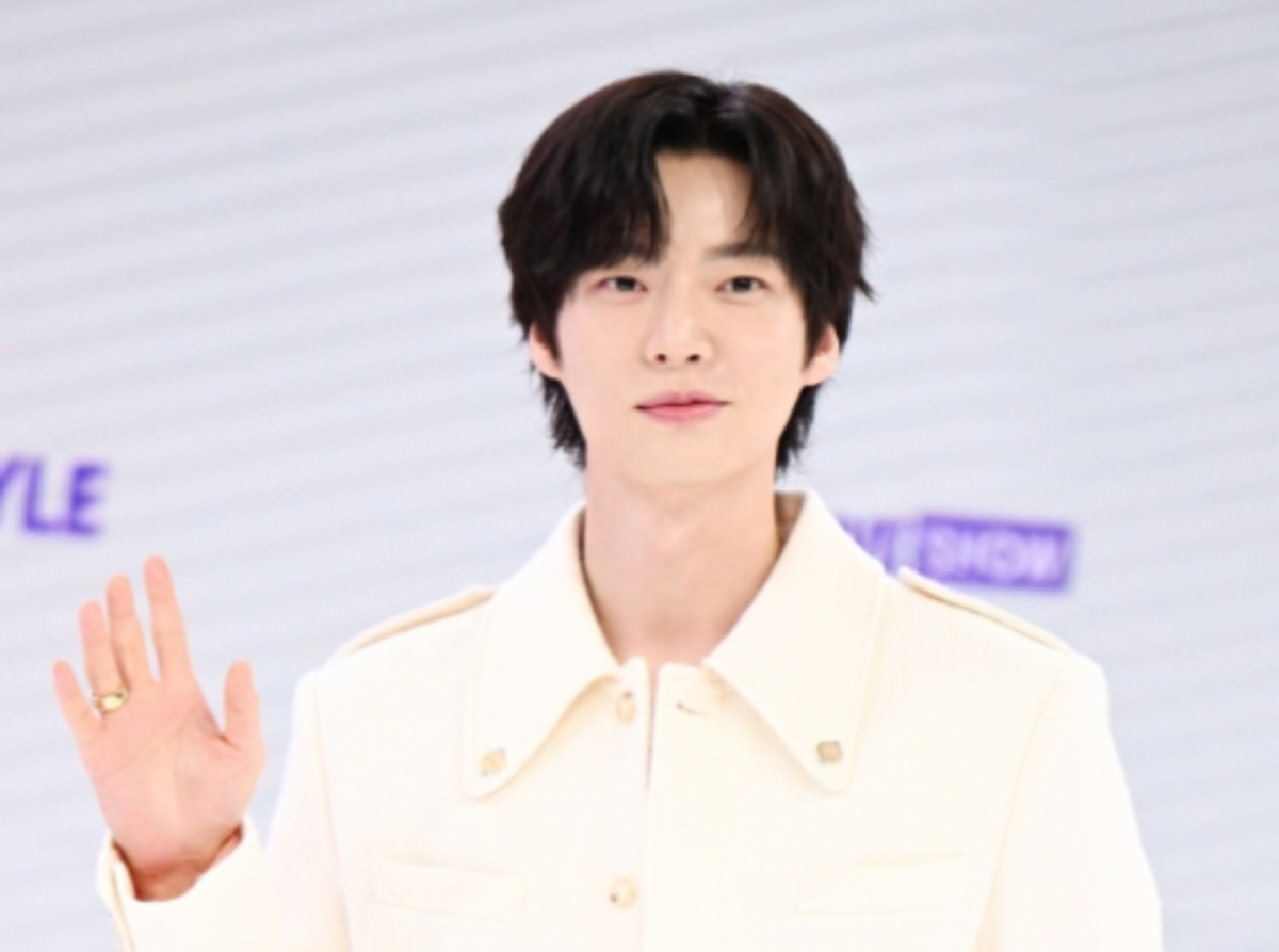 Ahn Jae Hyun membuka tentang pernikahan kembali “Saya ingin pernikahan kecil di Guam dengan teman dekat”