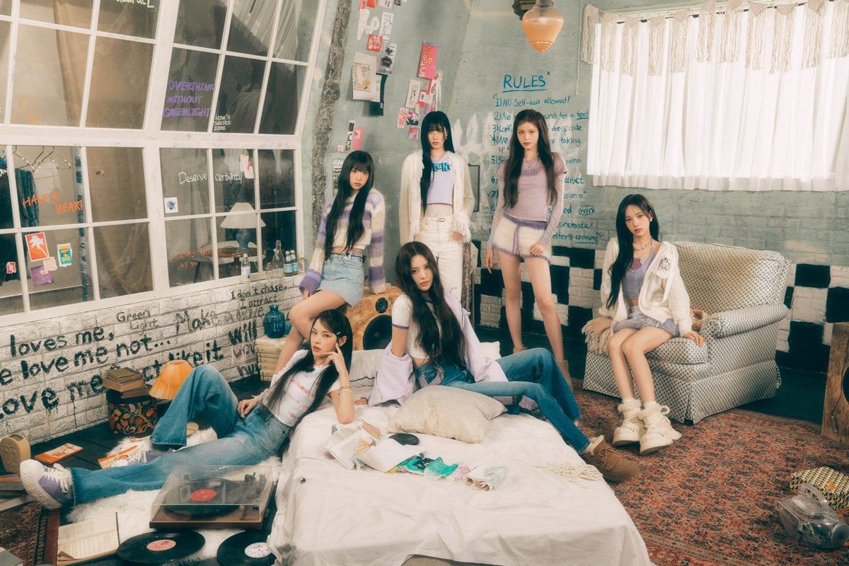 Izna memamerkan cewek mereka di sebelah pesona dalam gambar teaser 'tanda' terbaru Izna memamerkan cewek mereka di sebelah pesona dalam gambar teaser 'tanda' terbaru