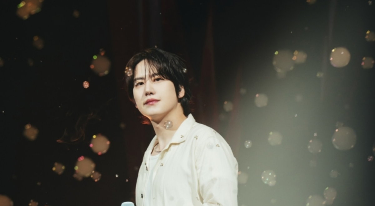 Kyuhyun menyalakan macau dengan tur warna