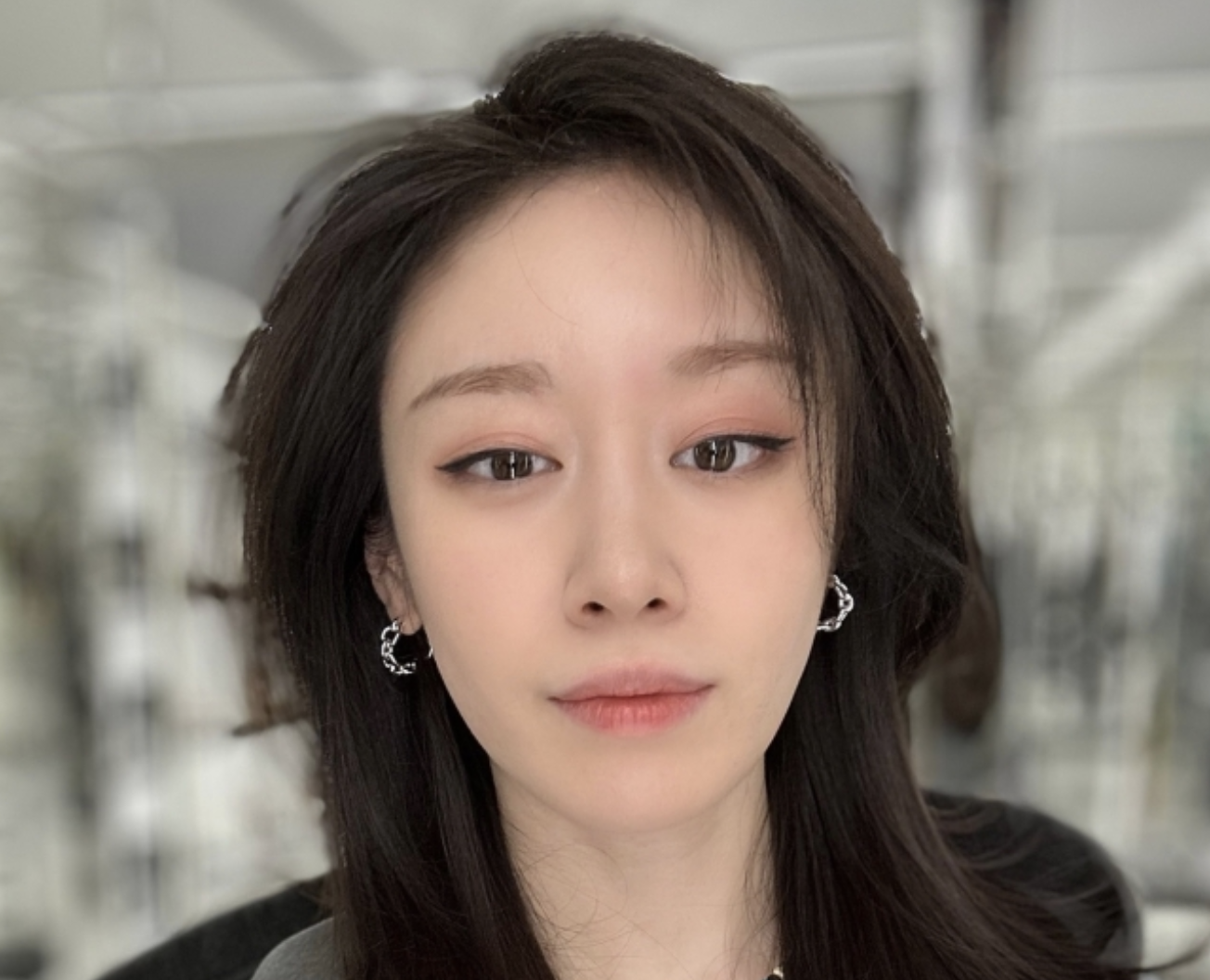 Jiyeon T-ara kembali ke media sosial 4 bulan setelah perceraian
