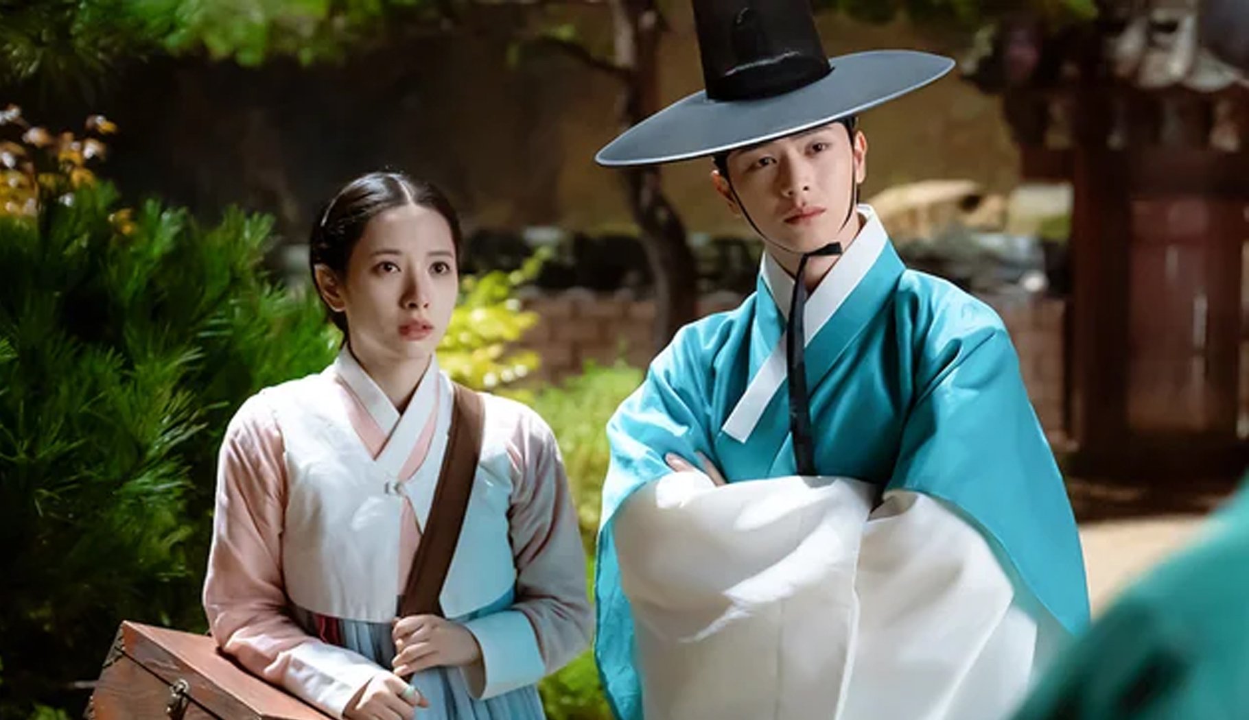 'The Haunted Palace' yang dibintangi Yook Sung Jae dan Bona mengungkapkan stills baru di depan pemutaran perdana