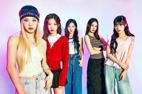 ARTMS, LOONA, HyunJin, HeeJin, HaSeul, JinSoul, Kim Lip, Choerry