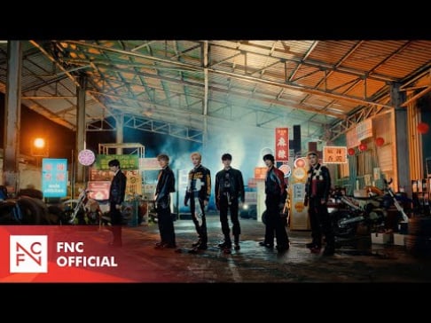 SF9