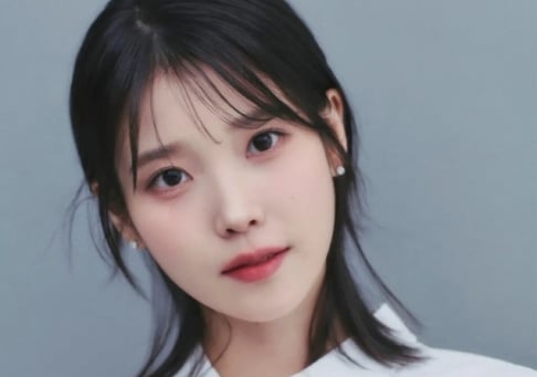 IU