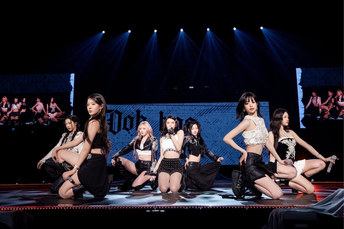 Babymonster Marks 1st Anniversary With Surprise Live Siaran untuk Penggemar