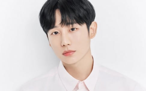 Jung Hae In, Kim Soo Hyun, Im Si Wan (Siwan)