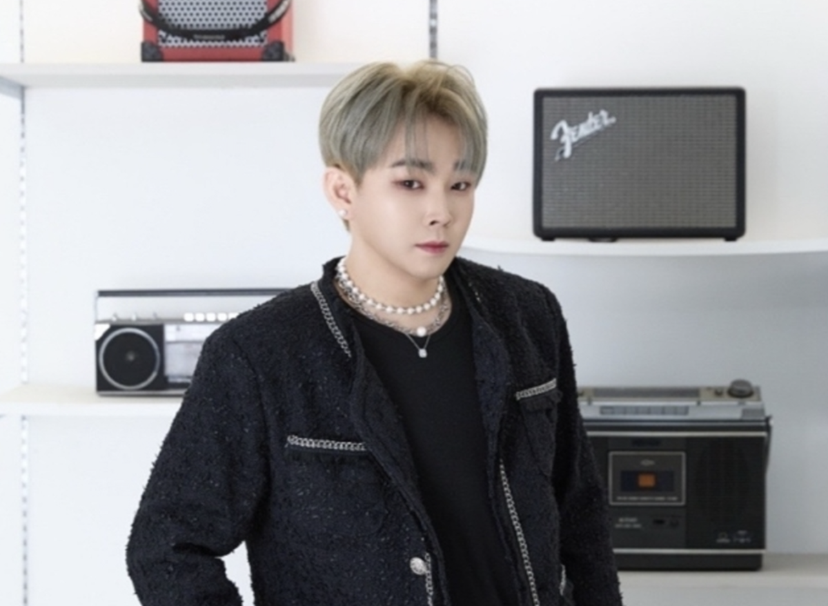 Pemenang 'Star Audition: The Great Birth' Baek Chung Kang membuat comeback setelah 6 tahun dan 4 bulan dengan single baru 'lebih dekat dan lebih dekat'