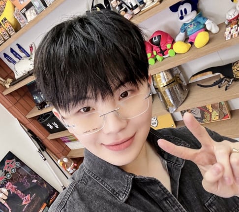 Jang Do Yeon, Seventeen, Woozi, Hoshi