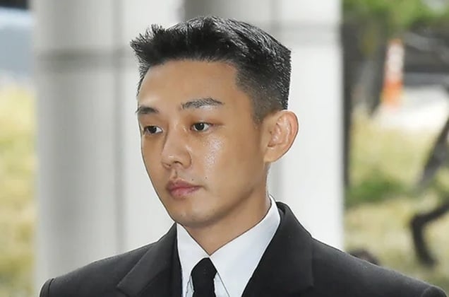 Yoo ah dalam dinominasikan untuk aktor terbaik di sutradara memotong penghargaan meskipun ada hukuman narkoba Yoo ah dalam dinominasikan untuk aktor terbaik di sutradara memotong penghargaan meskipun ada hukuman narkoba