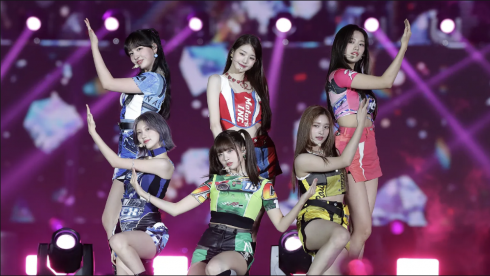 A guide to everything you need to Survive a K-Pop Concert