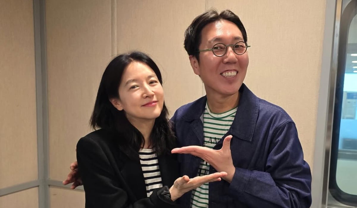 Aktris Lee Young Ae Mengungkapkan Dia Pergi ke Semua Konser Idola K-Pop Dengan Putrinya yang berusia 15 tahun