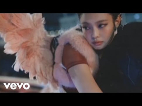 BLACKPINK, Jennie