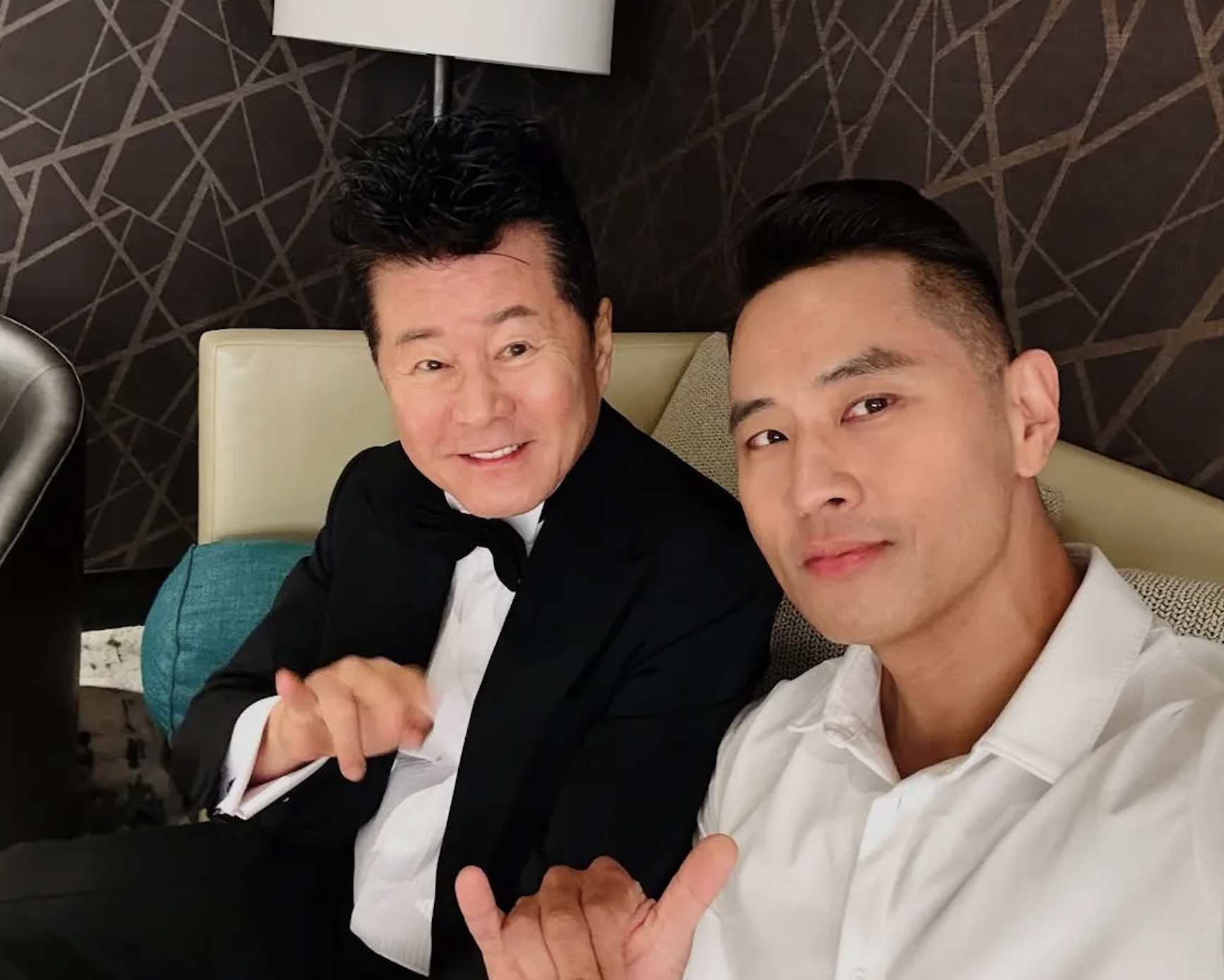 Masih dilarang dari Korea, Yoo Seung Jun berbagi pos yang tulus dengan senior Tae Jin Ah Masih dilarang dari Korea, Yoo Seung Jun berbagi pos yang tulus dengan senior Tae Jin Ah