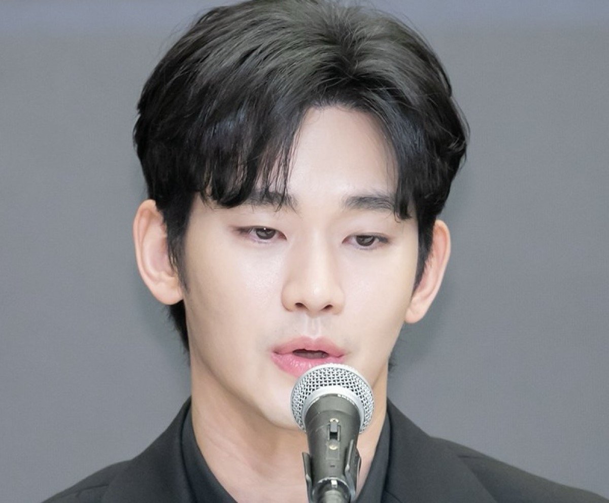 Kim Soo Hyun digugat oleh pengiklan atas kontroversi pribadi Kim Soo Hyun digugat oleh pengiklan atas kontroversi pribadi