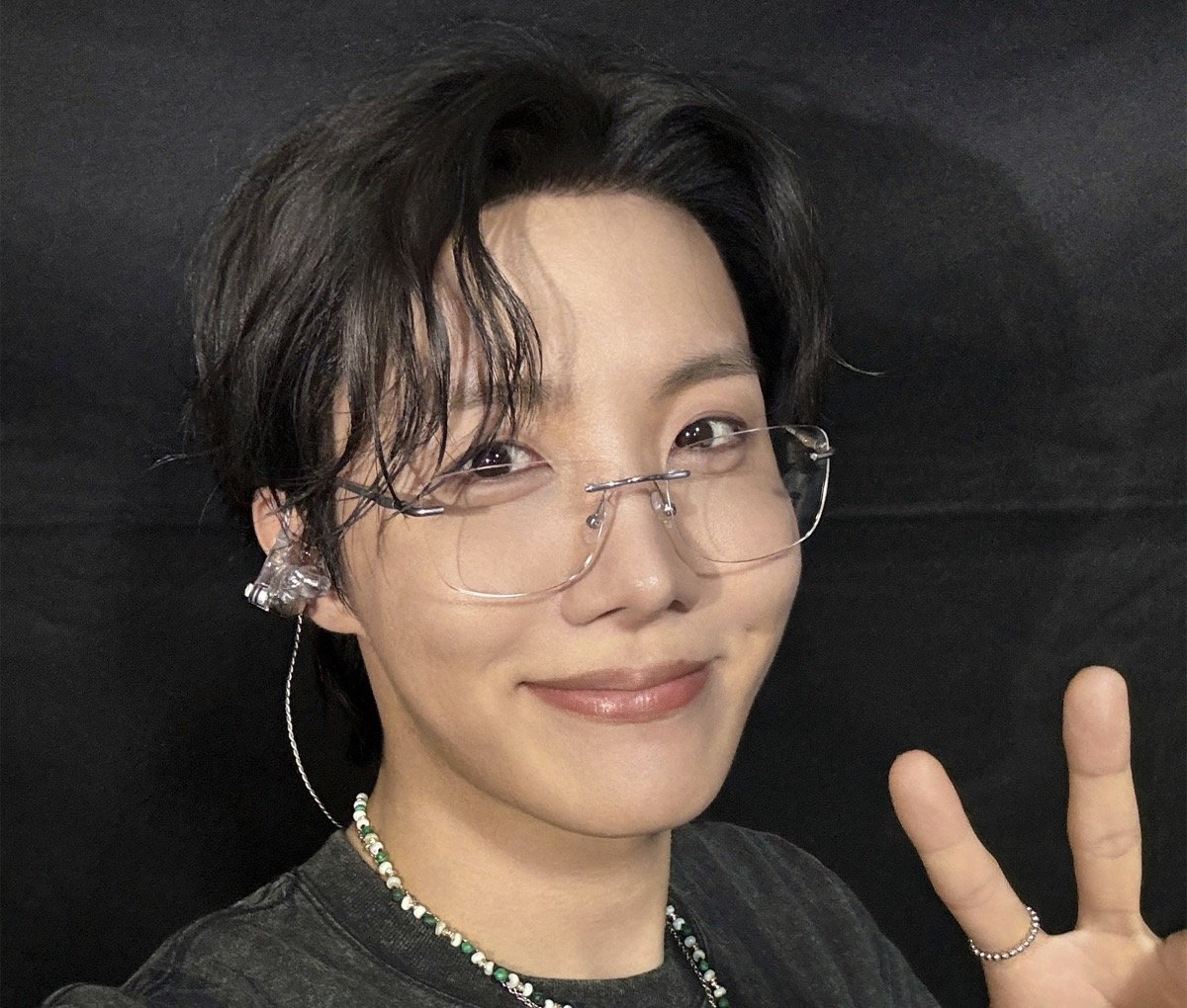 Konser J-Hope Encore terjual habis secara instan, membuktikan kekuatan tiket global