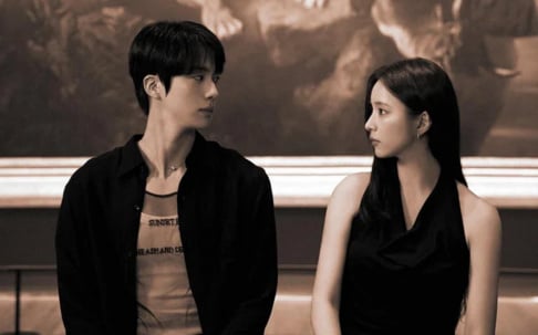 BTS, Jin, Shin Se Kyung