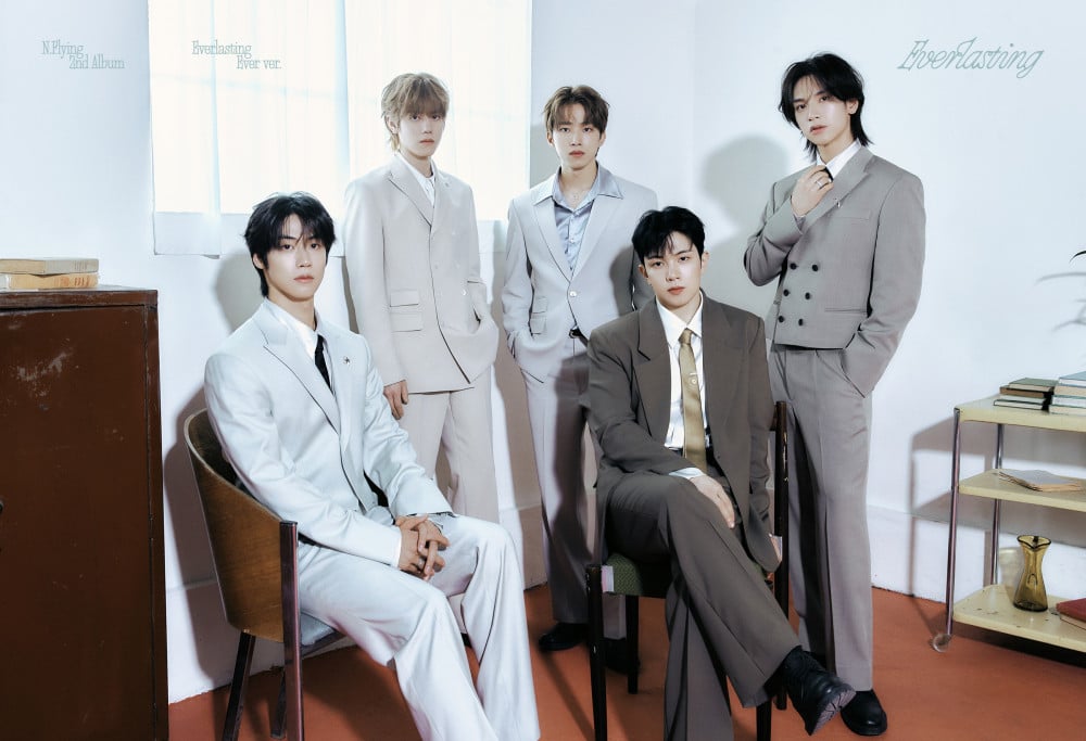 N.Flying unveils stylish group concept images for their second full album, 'Everlasting.' 10 N.Flying unveils stylish group concept images for their second full album, 'Everlasting.'