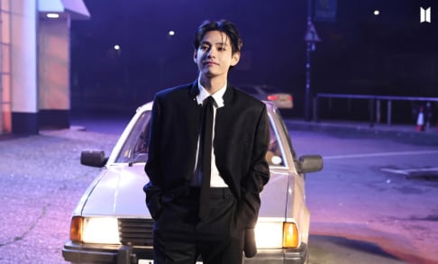 BTS, V