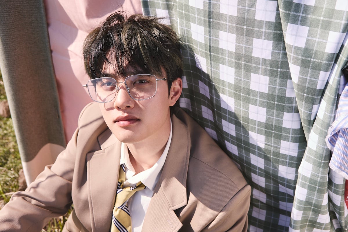 Exo melakukan untuk membuat solonya comeback