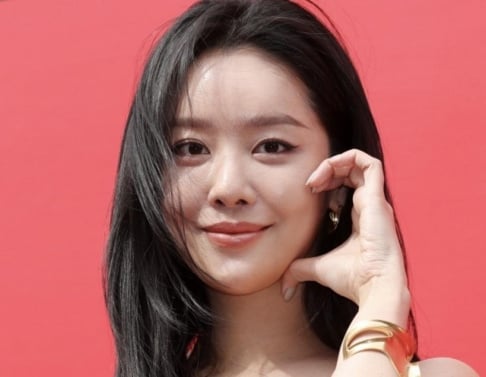 Cha Joo Young