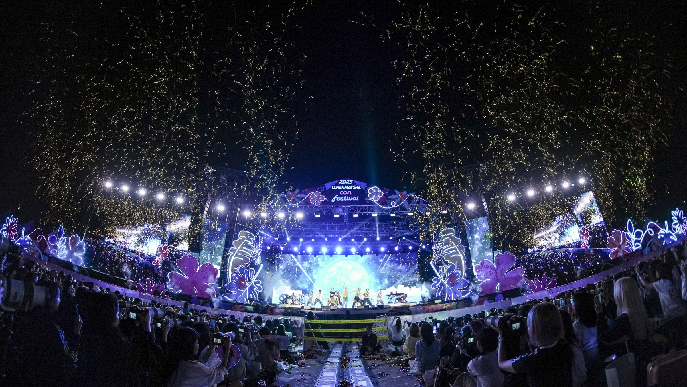 2025 Weverse Con Festival