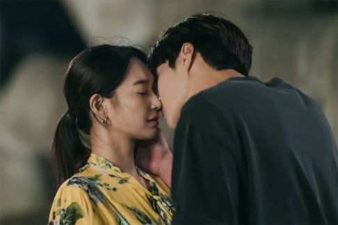 Ahn Hyo Seop, Cha Eun Woo, Gong Yoo, ﻿﻿Hwang In Yeob, Kim Se Jeong, Kim Min Jae, Kim Seon Ho, Lee Sung Kyung, Moon Ga Young, Nam Joo Hyuk, Park Eun Bin, Shin Min Ah, Yoon Eun Hye