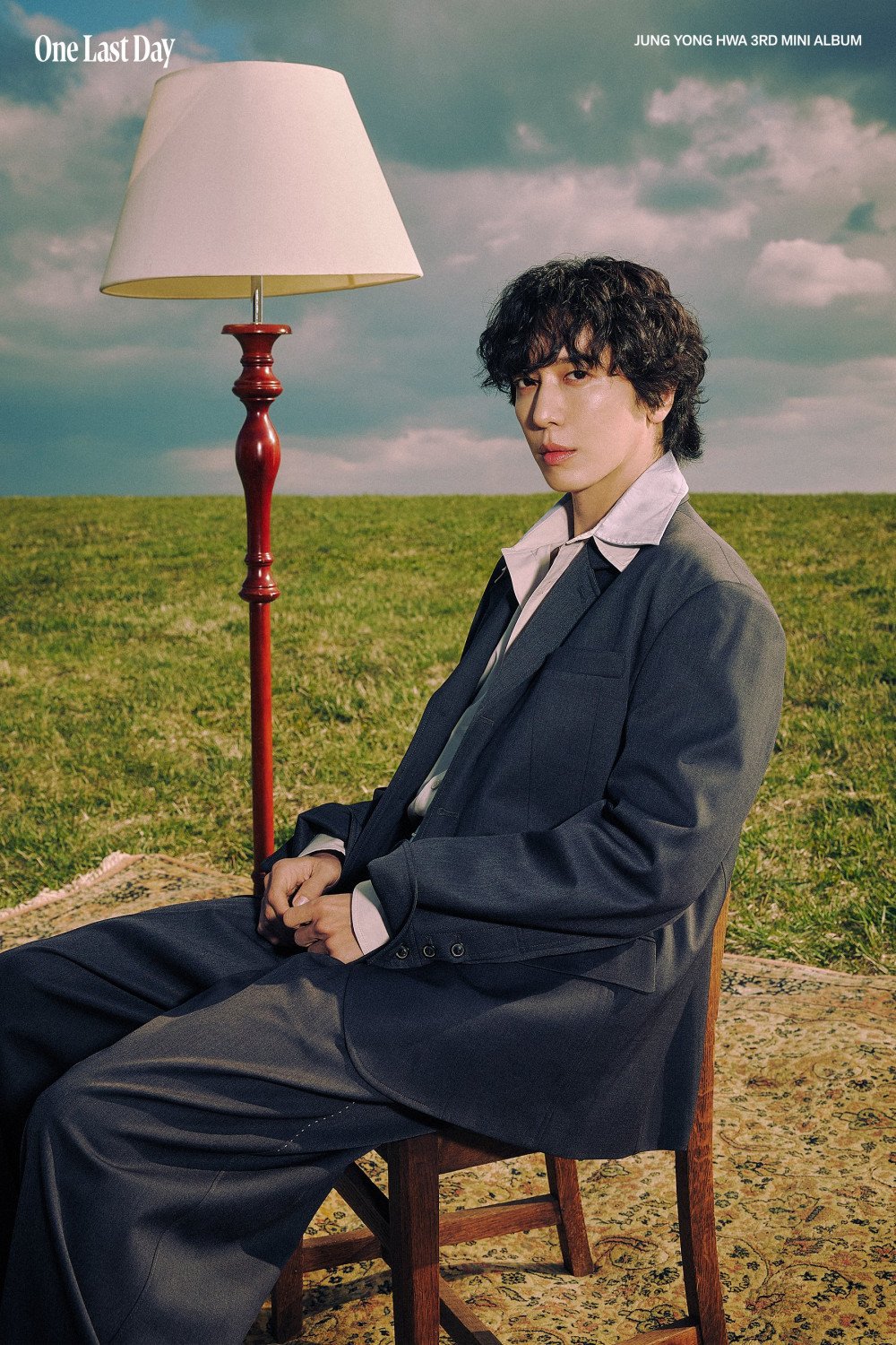 Close-up Jung Yonghwa dalam foto konsep 'One Last Day'