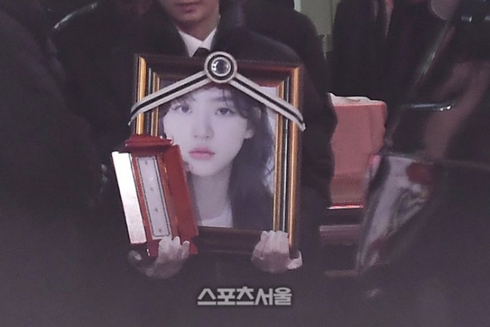 Kwon Young Chan memberikan pernyataan