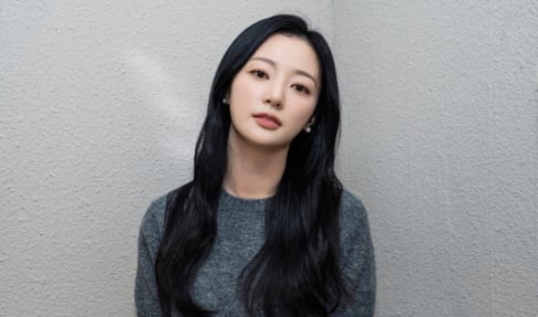 Song Ha Yoon