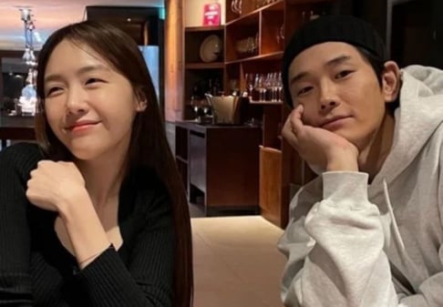 Minah, On Joo Wan