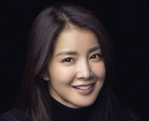 Lee Si Young