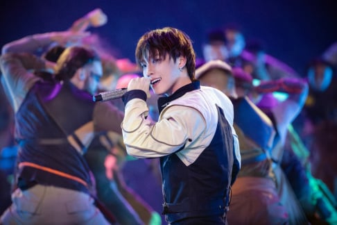 Seventeen, Dino