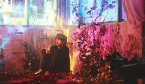 BTS, V