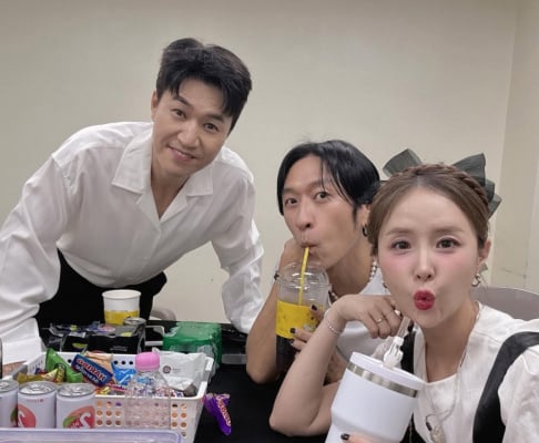 Koyote, Shinji, Kim Jong Min, Bbaekga